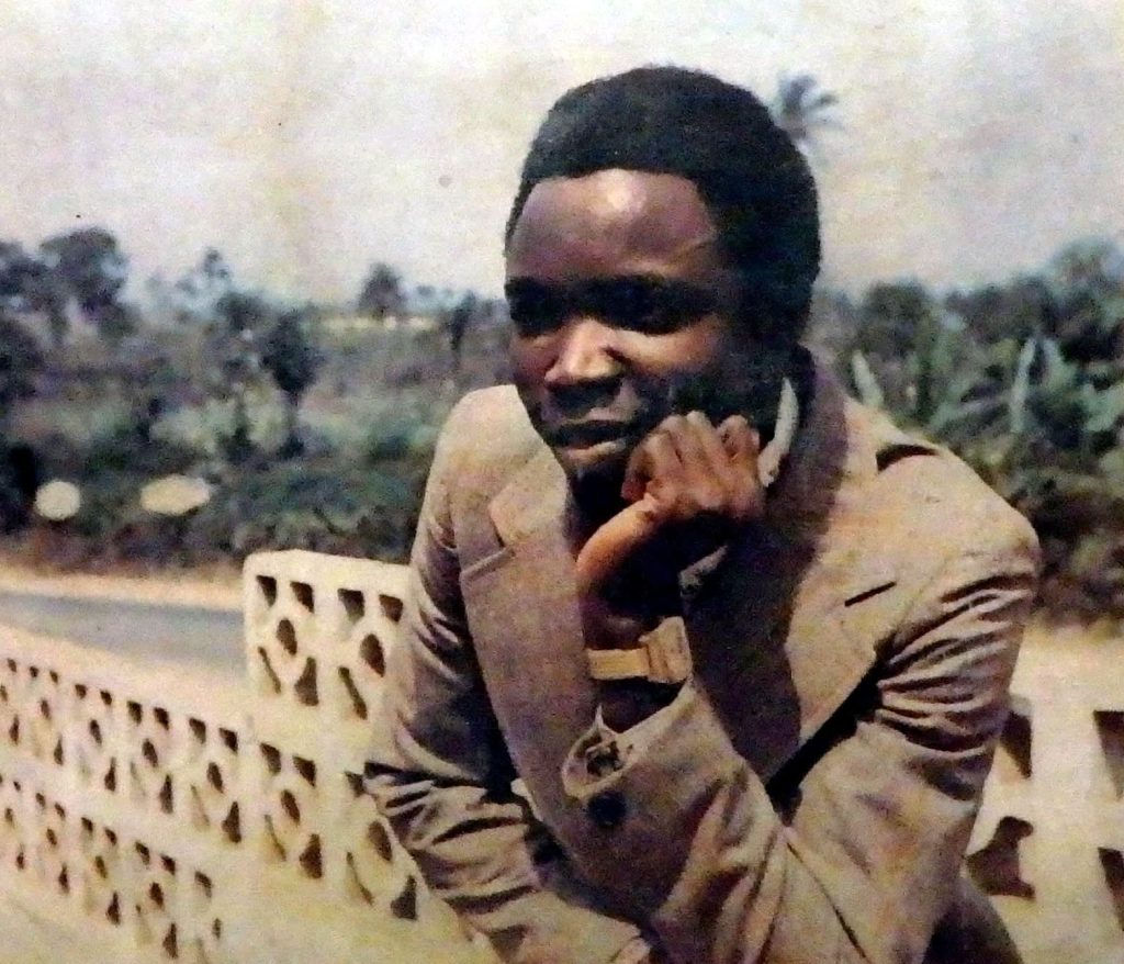 ‘Láńrewájú Adépọ̀jù